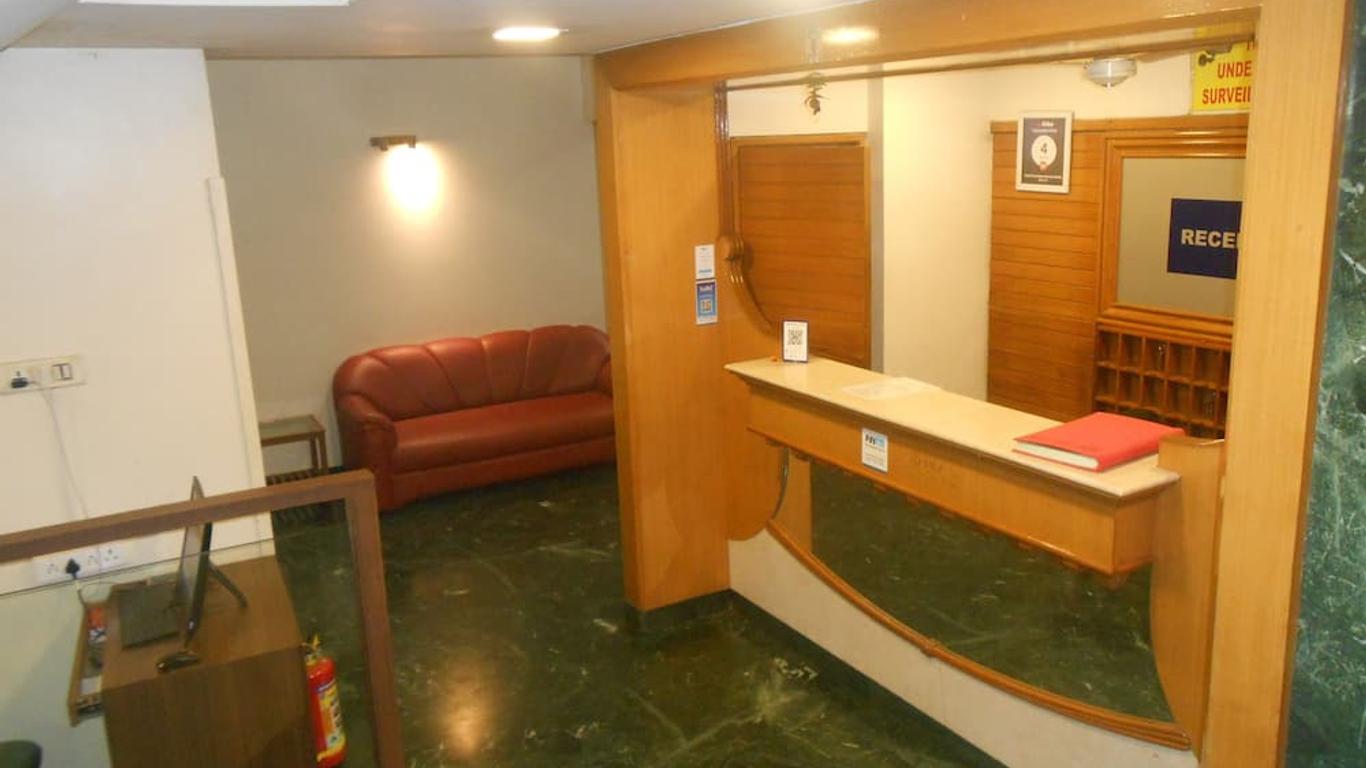 Hotel Pooja International