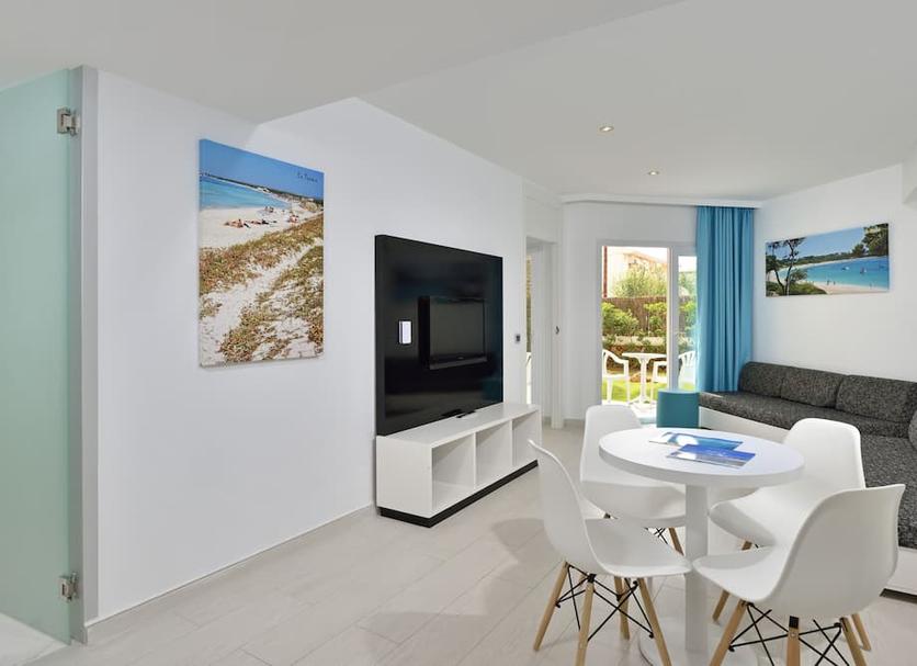 Ruokailuhuone Valokuva