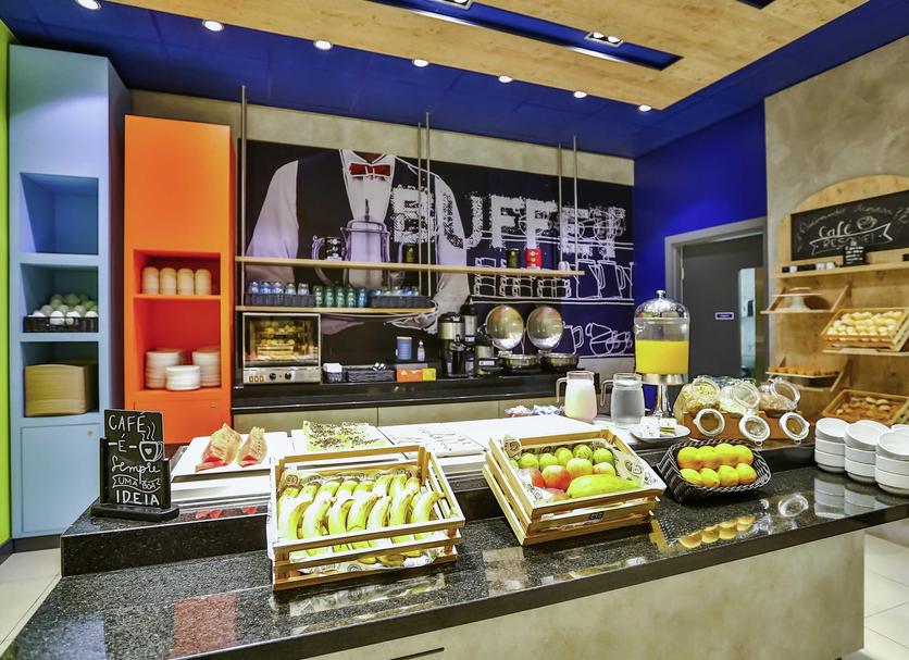 Ruokailuhuone Valokuva