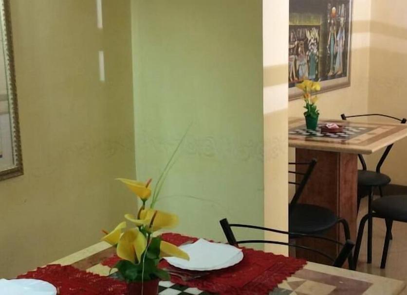 Ruokailuhuone Valokuva