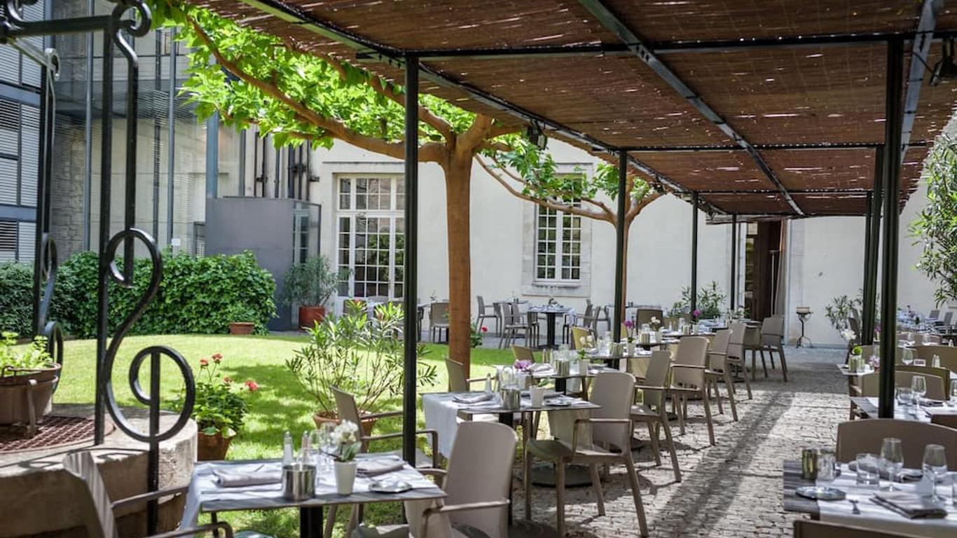 Hôtel Cloître Saint-Louis