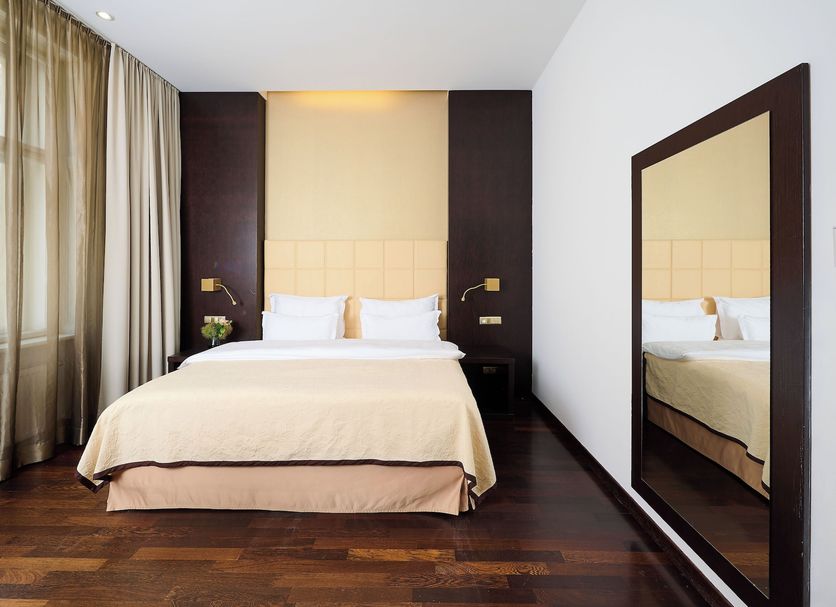 Ruokailuhuone Valokuva