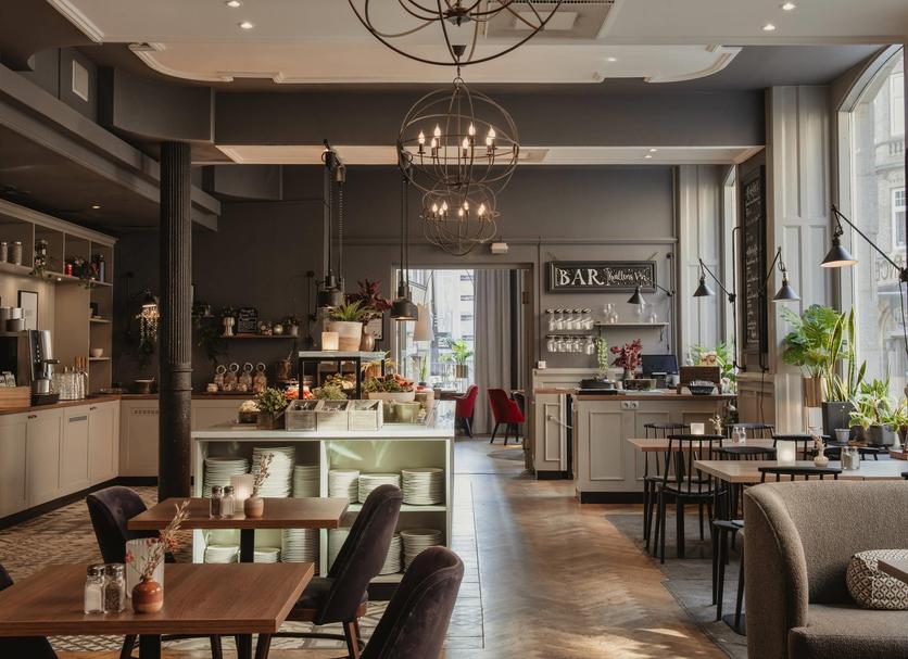 Ruokailuhuone Valokuva