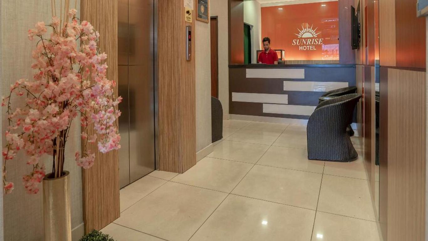 Sunrise Hotel
