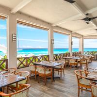 Wyndham Alltra Cancun Resort