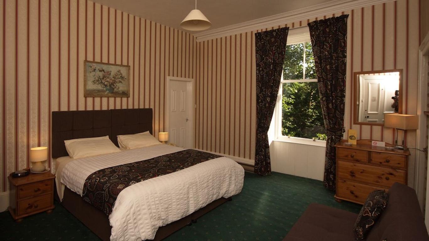 Birchwood Hotel