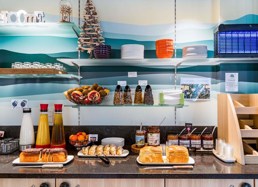 Ruokailuhuone Valokuva