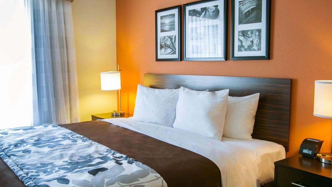 Sleep Inn and Suites Austin-Northeast