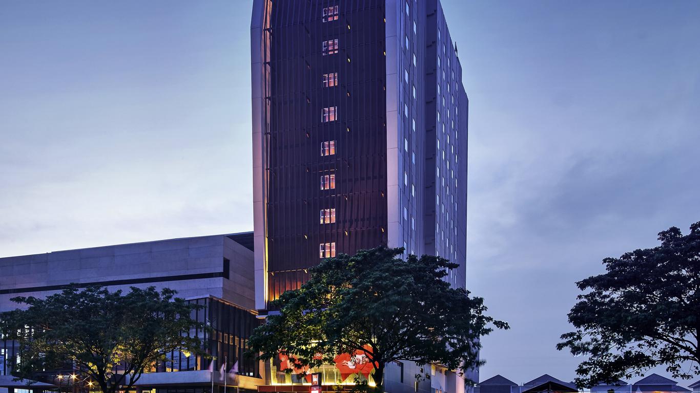 ibis Gading Serpong