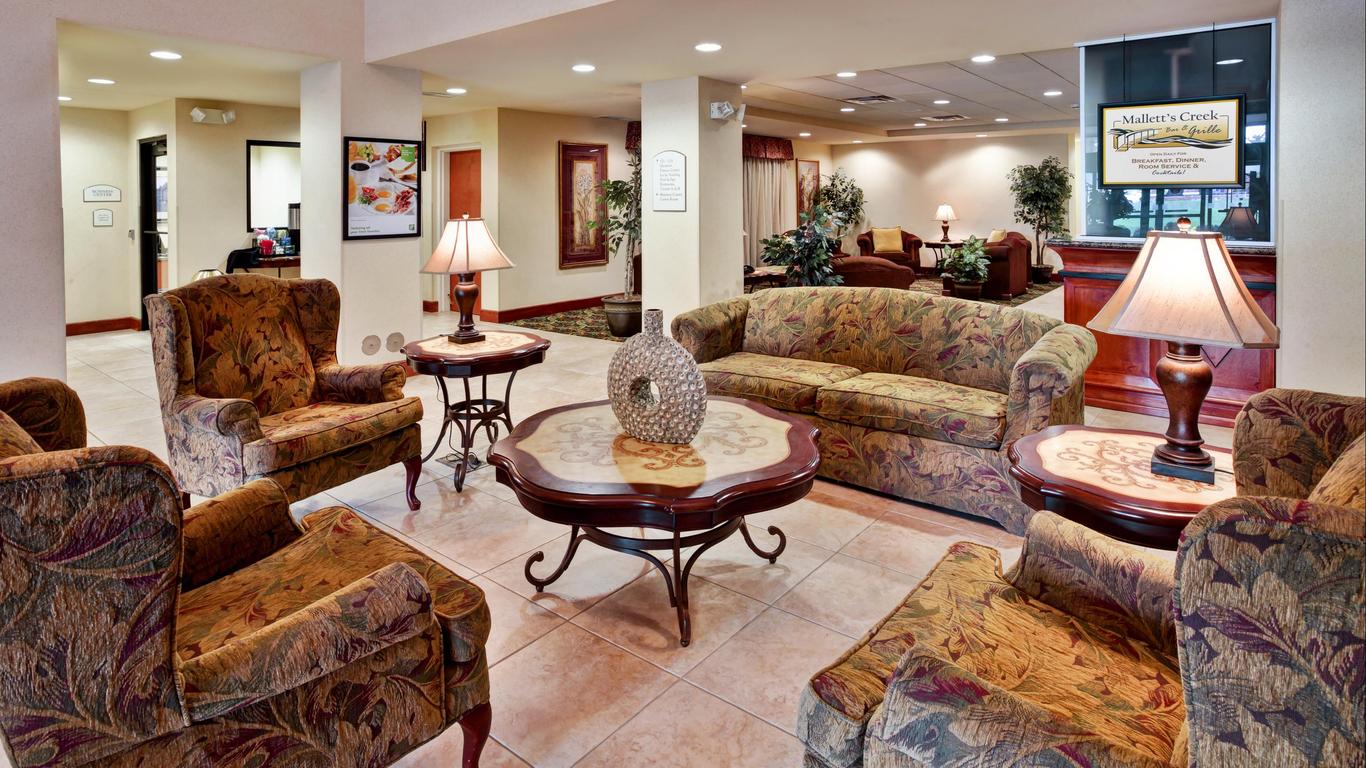 Holiday Inn & Suites Ann Arbor Univ. Michigan Area