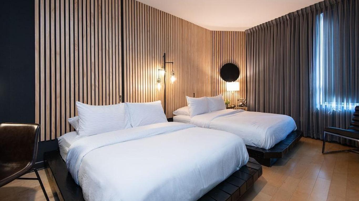 Tuck Hotel