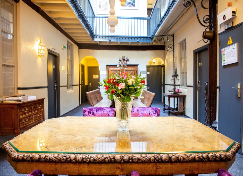 Ruokailuhuone Valokuva