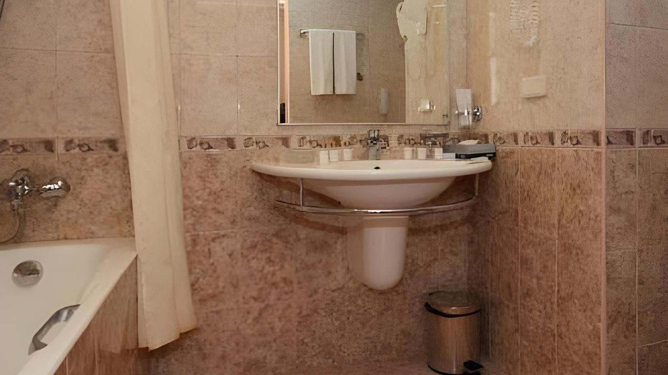 Slavyanka Hotel