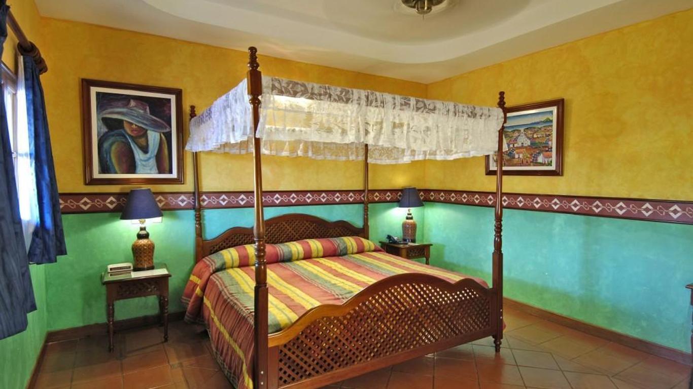 Hotel Colonial Granada