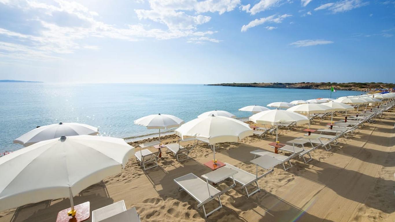Voi Arenella Resort