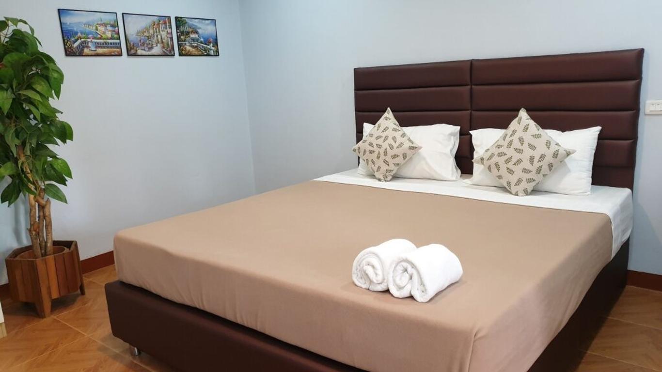 Friend's House Resort