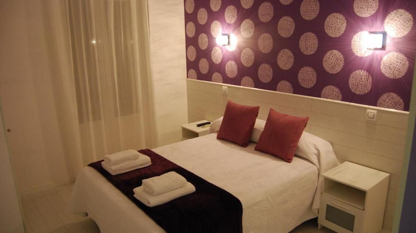 Hostal Petite Maman