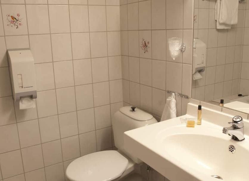 Kylpyhuone Valokuva