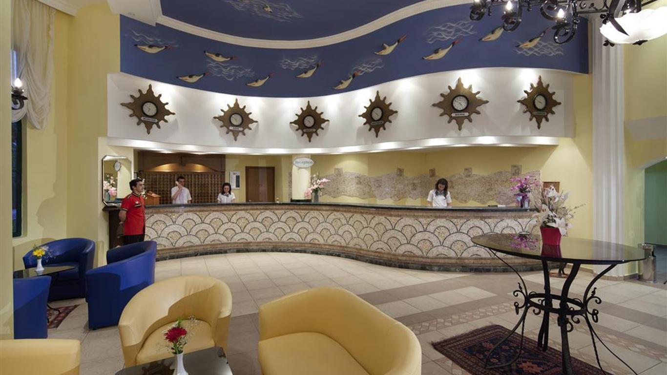 Sandy Beach Hotel