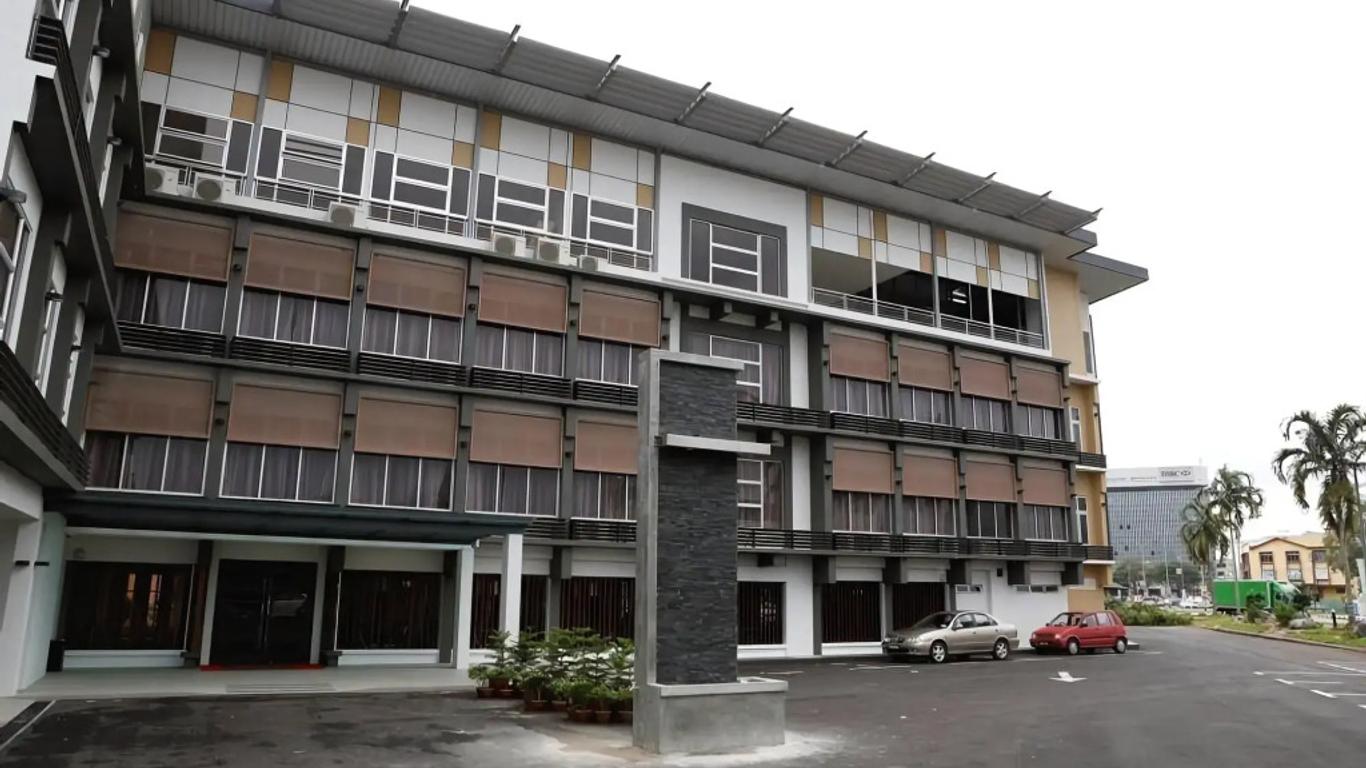 Lot 10 Boutique Hotel