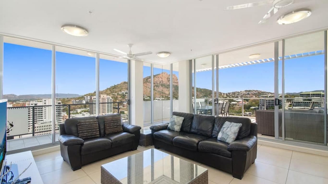 The Dalgety Apartments