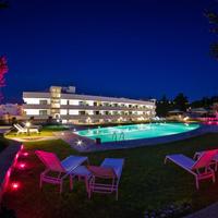 Hotel Vittoria Resort Pool & Spa