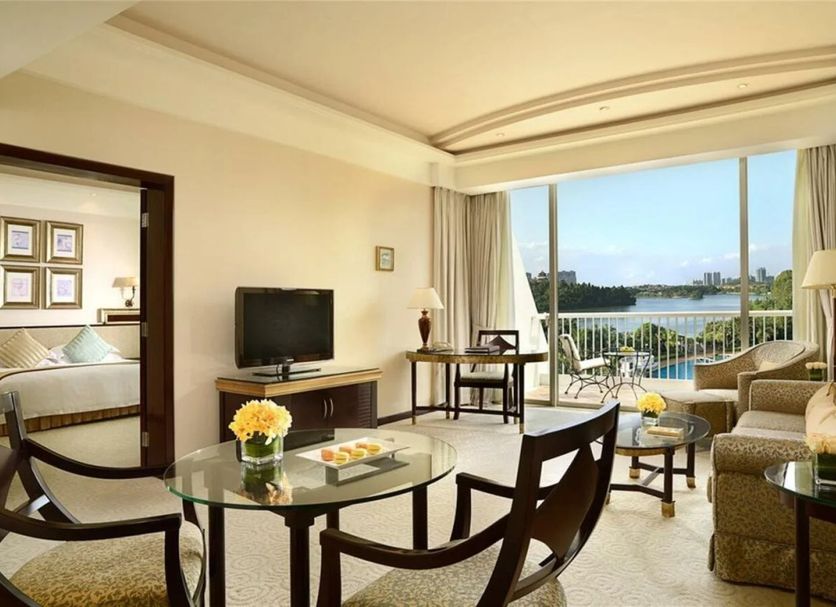 Ruokailuhuone Valokuva