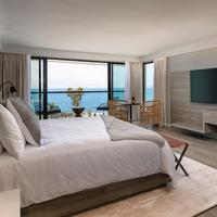 La Jolla Cove Suites