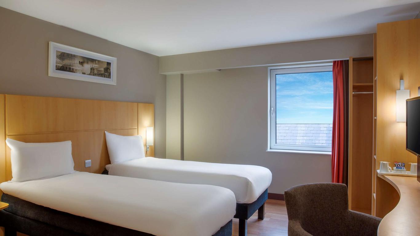 ibis Belfast Queens Quarter
