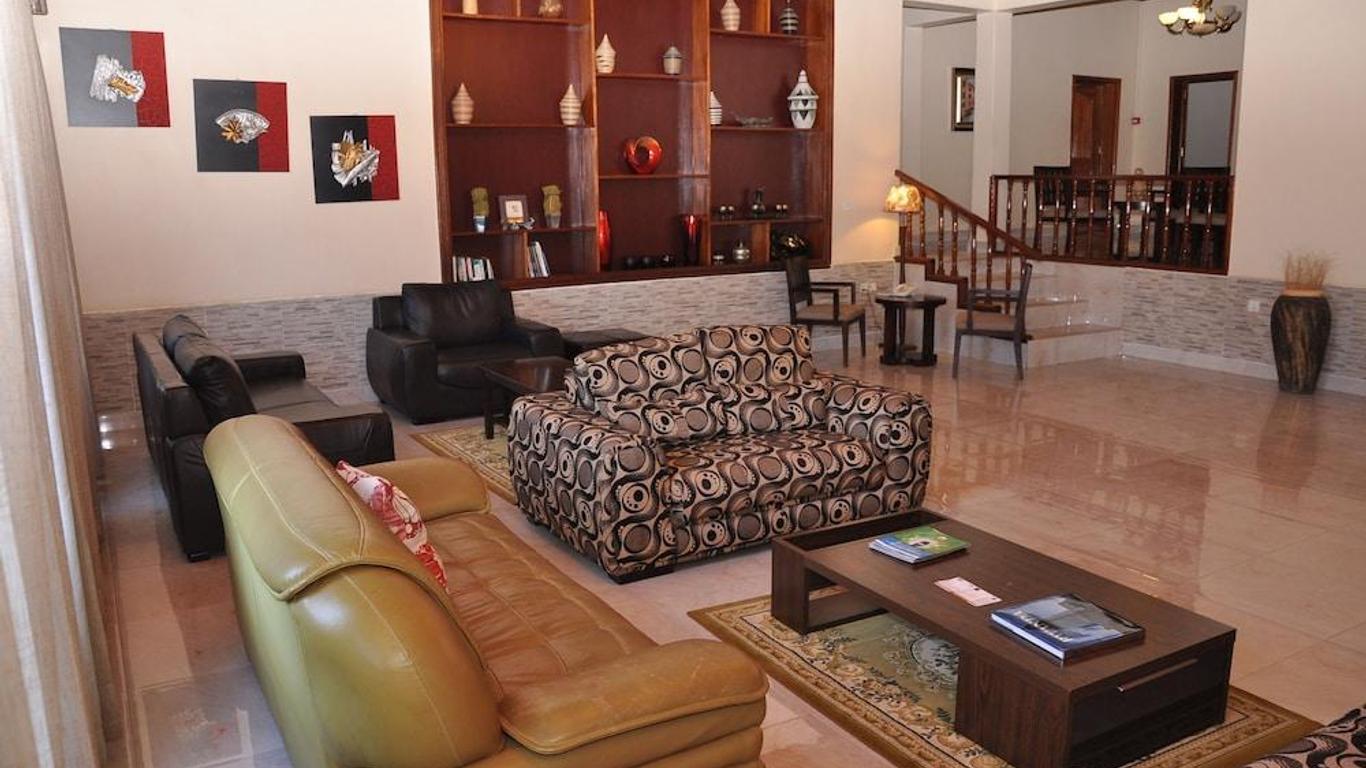 Garr Hotel