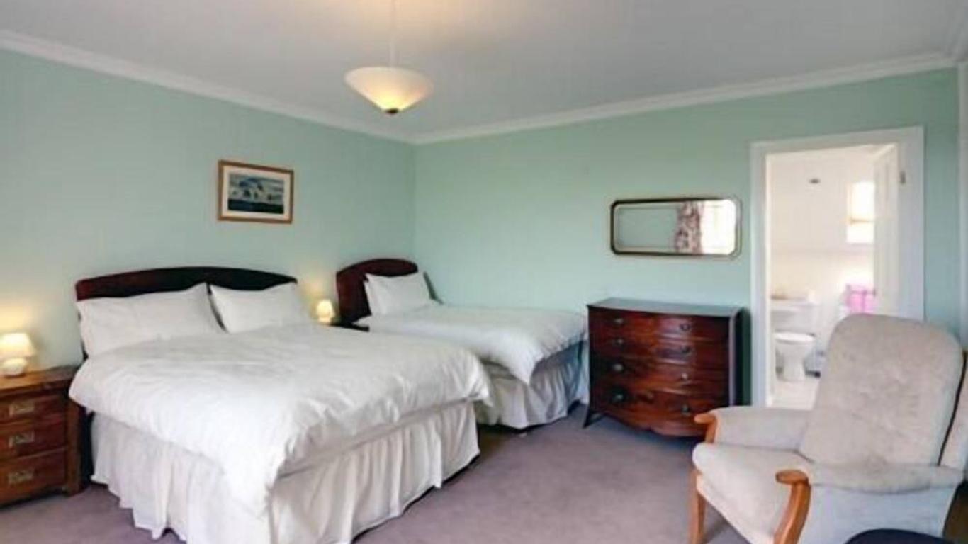 East House B&B