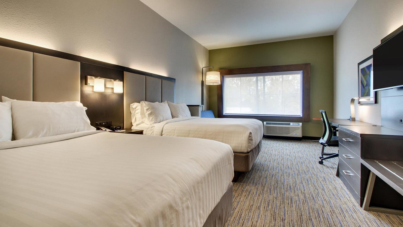 Holiday Inn Express & Suites Charleston Ne Mt Pleasant Us17