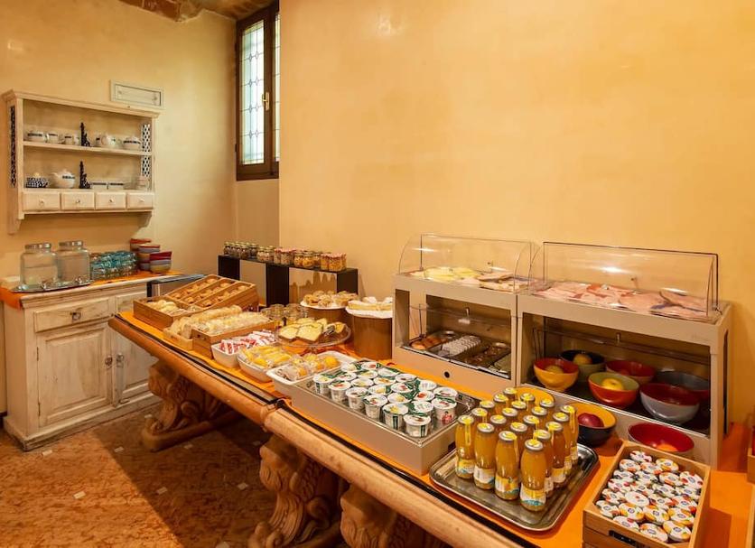 Buffet Valokuva