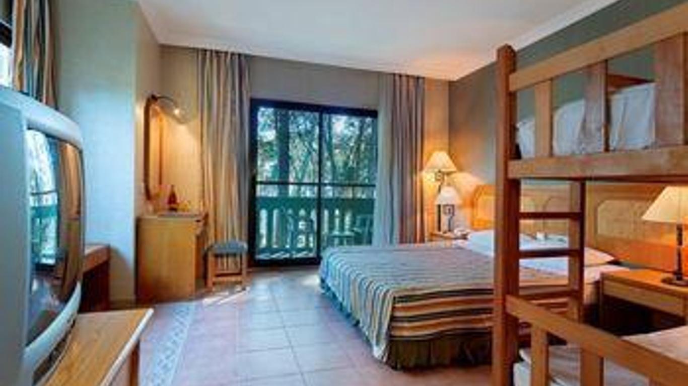 Alara Hotel