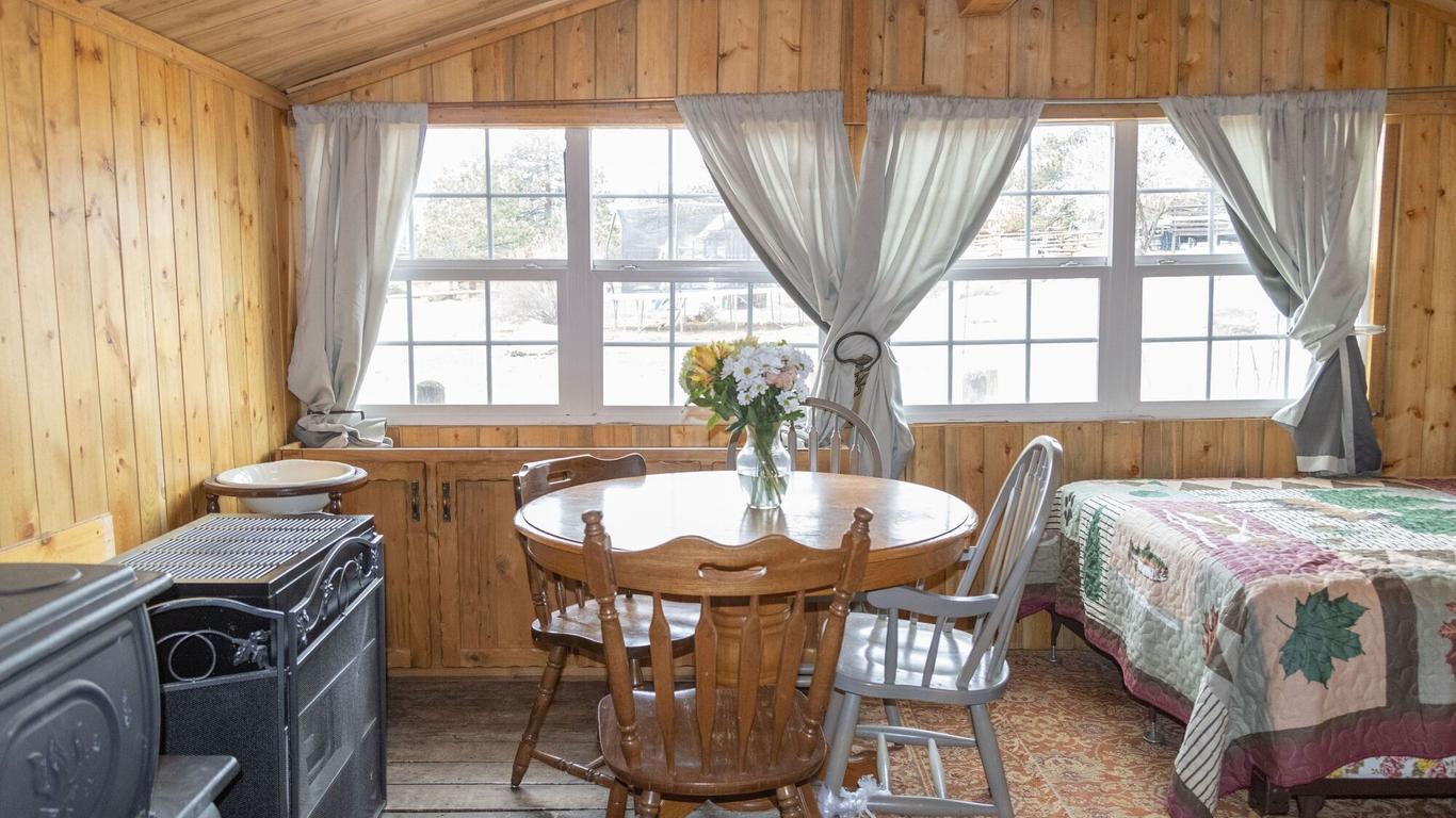 Colorado Cottages