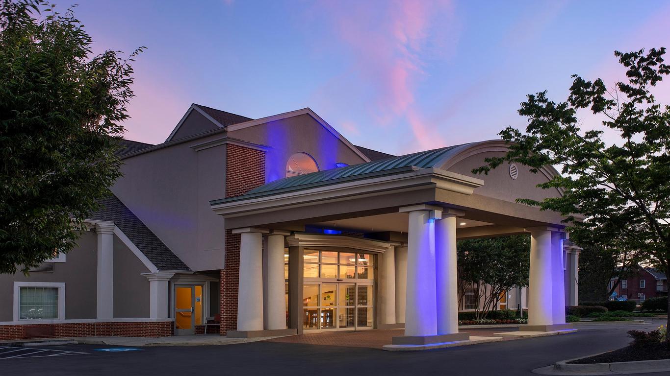 Holiday Inn Express & Suites Annapolis, An IHG Hotel