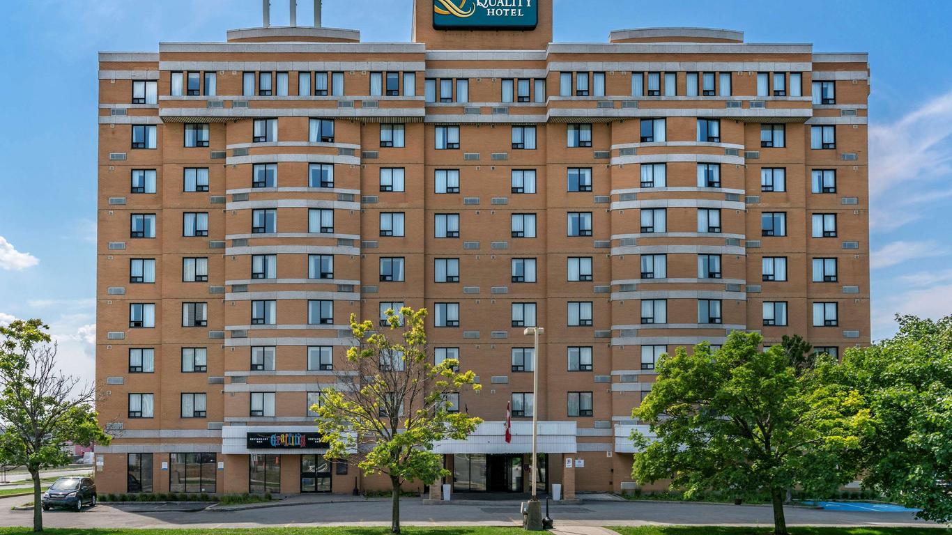 Quality Hotel & Suites Montreal East