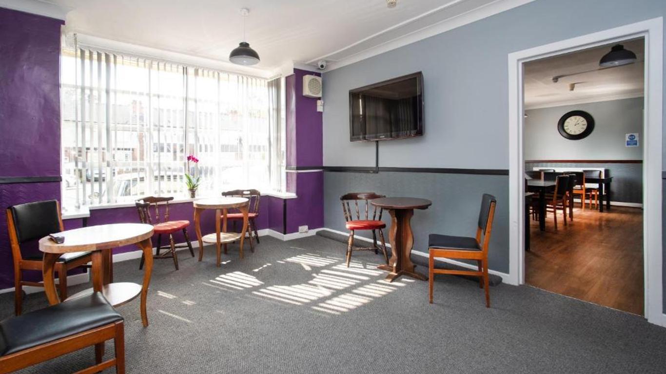 Rollason Wood Hotel