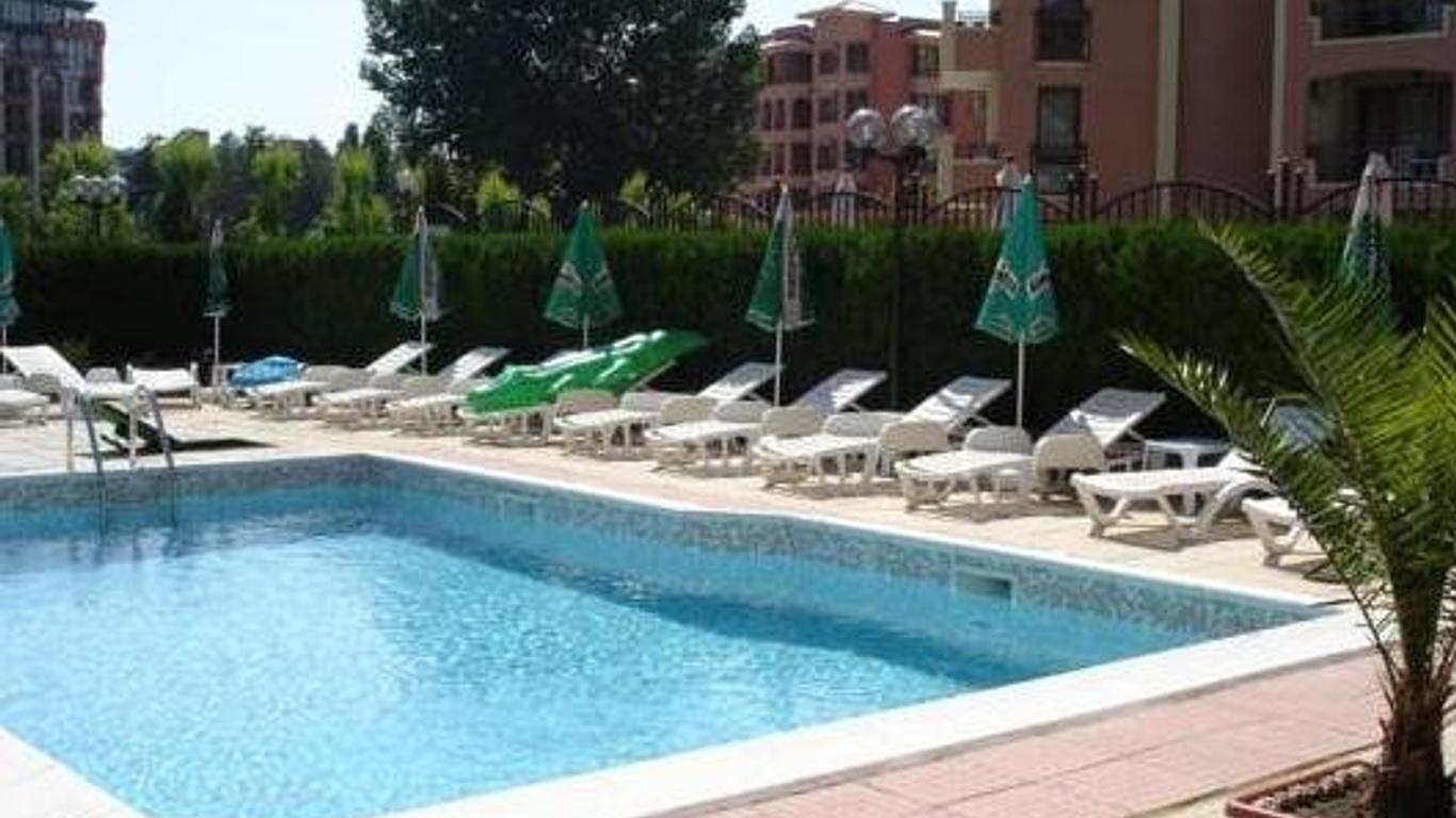 Friends Family Hotel