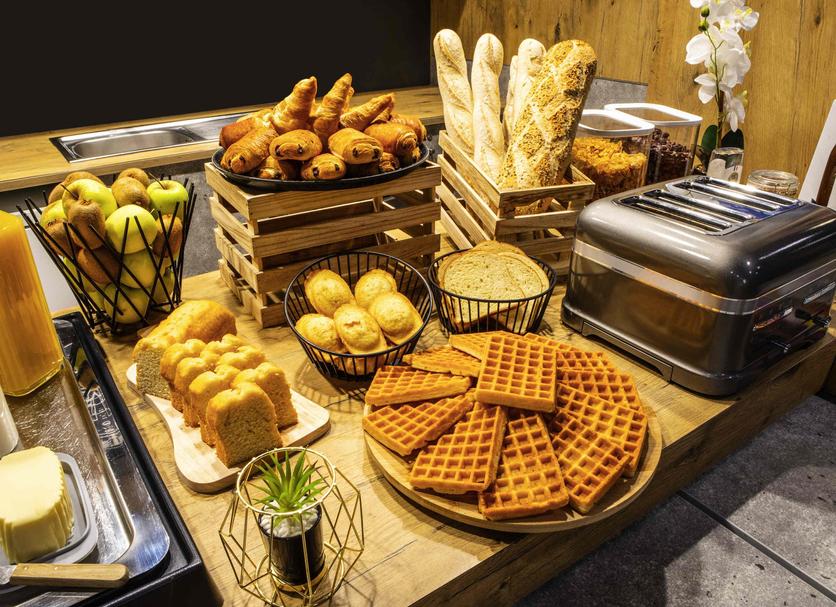 Ruokailuhuone Valokuva