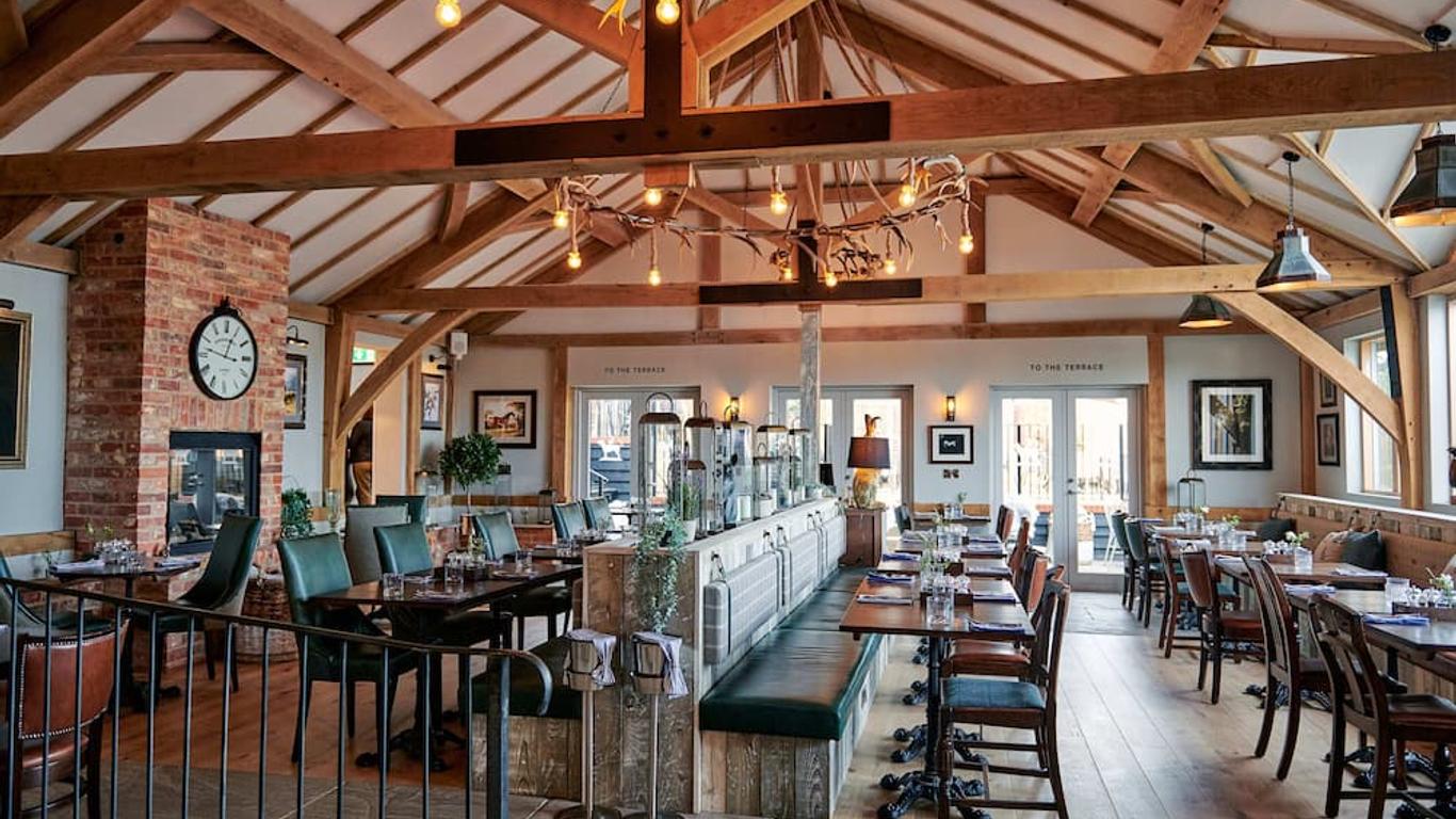 Hare and Hounds - Newbury