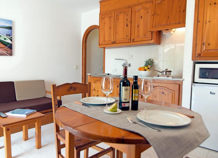 Ruokailuhuone Valokuva