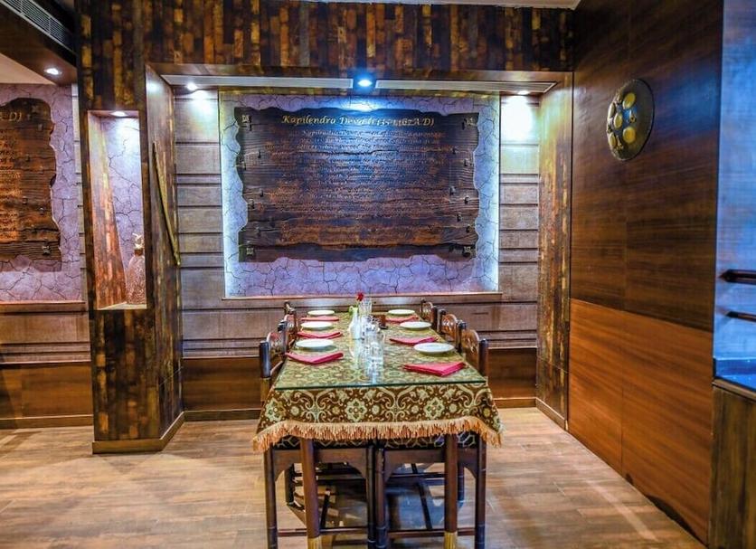 Ruokailuhuone Valokuva