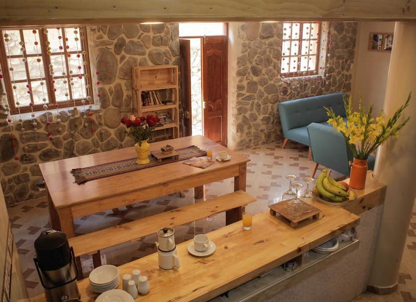 Ruokailuhuone Valokuva