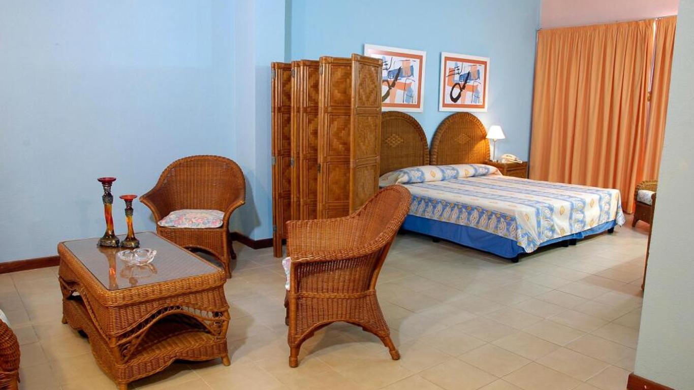Hotel Comodoro