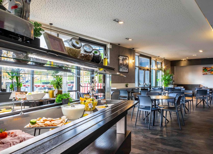 Ruokailuhuone Valokuva