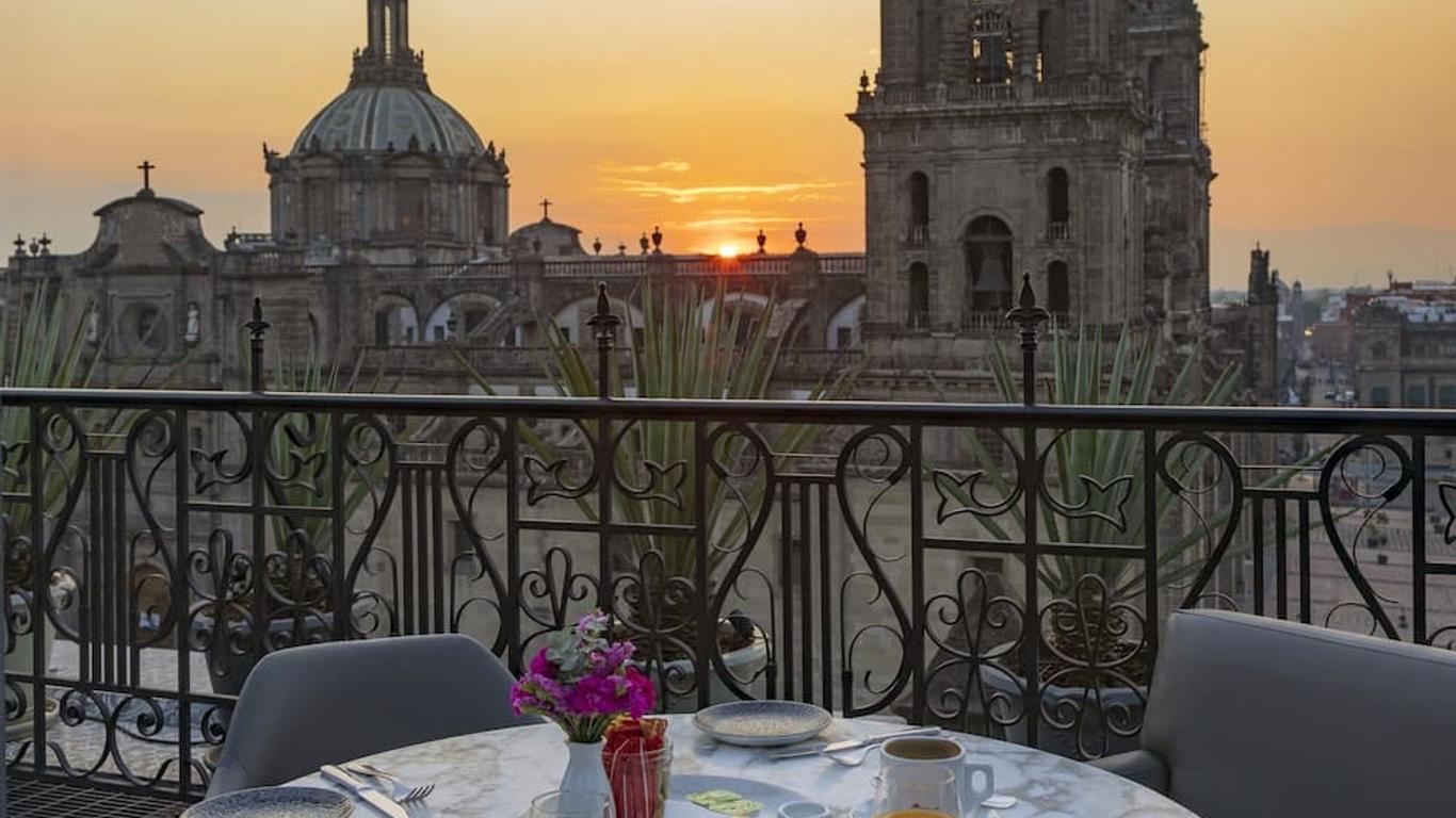 Zocalo Central & Rooftop Mexico City