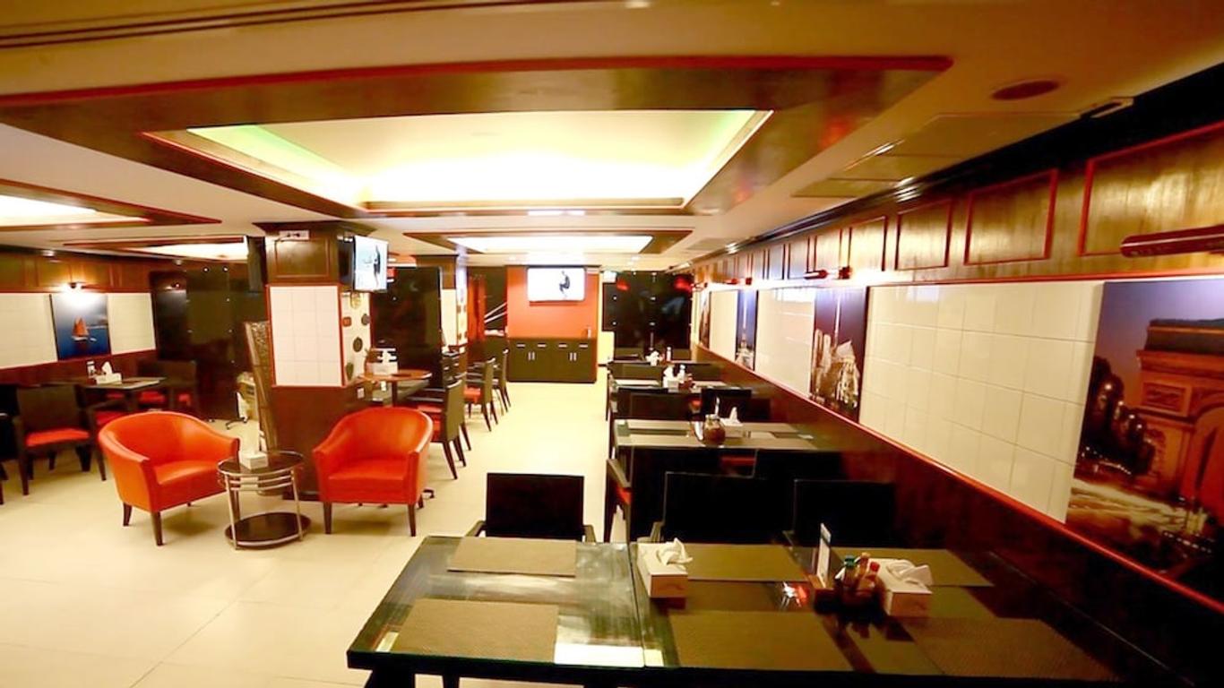 Rayaan Oriental Guest House & Restaurant
