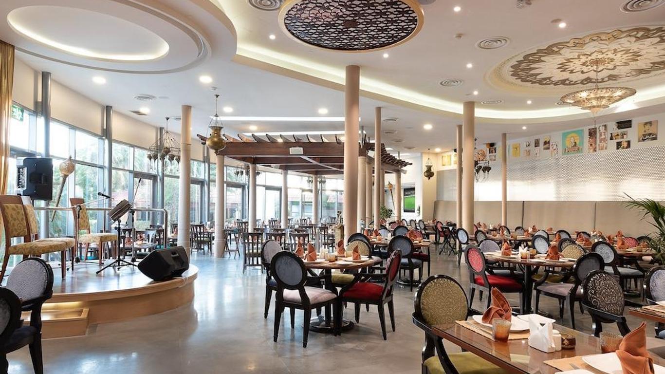 Holiday Inn Kuwait Salmiya