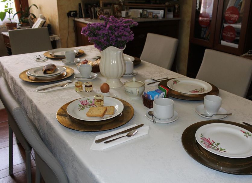 Ruokailuhuone Valokuva